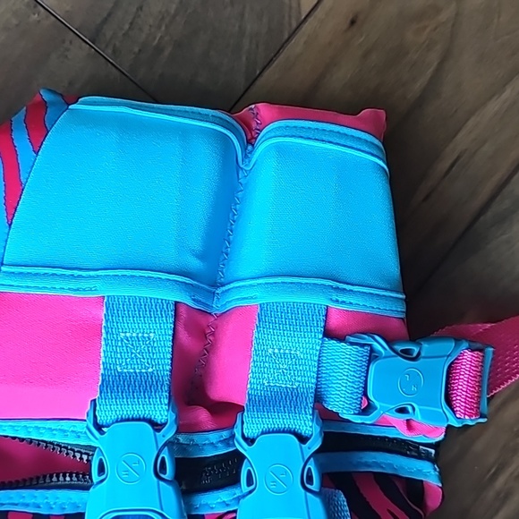 Hyperlite Child Life Vest | Color: Blue/Pink/Black| Size: 33lb-55lb-PFD- NWT - Picture 4 of 11